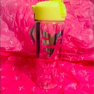 🖤Victoria Secret Pink Water Bottle🖤